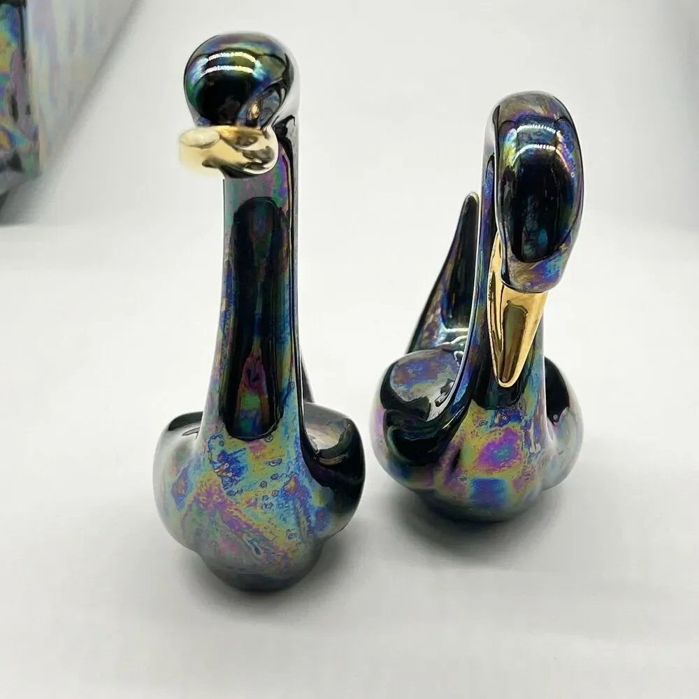Lee Roy Cain Vintage Ceramic Pottery 2 Vases/Swans Iridescent Metallic Glaze